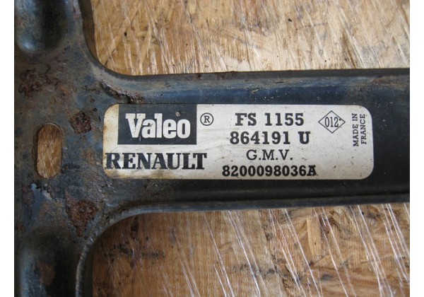 Дифузор радіатора c вентилятором Renault 1.2 16V, 1.5 dci, 8200098036A, 864191U, 7700429846, 7700429847